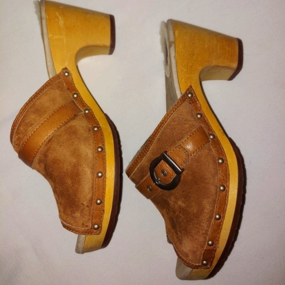 UGG Shoes - UGG Australia - Katherine Brown Suede Open Toe Clog Heels